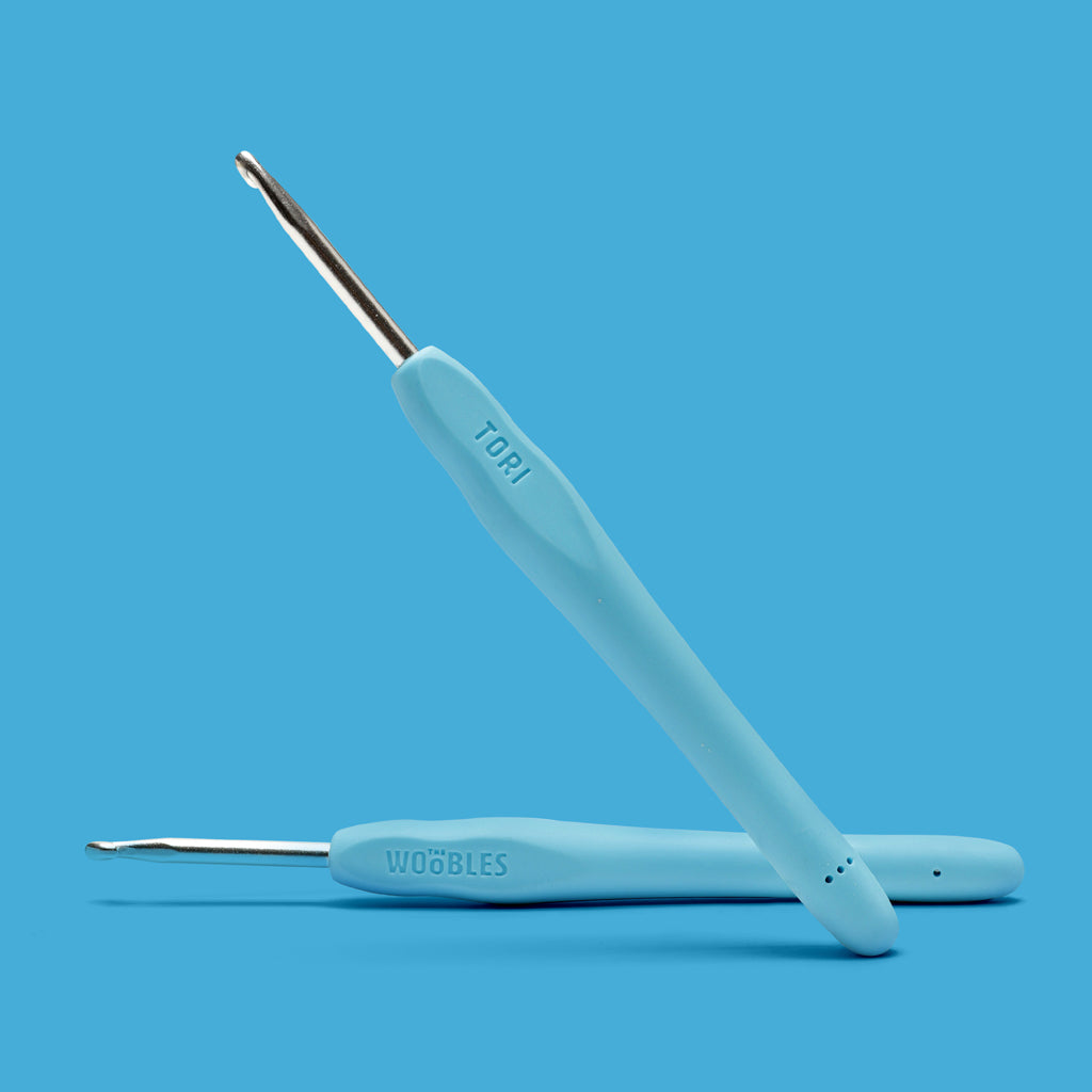 Alternative view of Tori the Cardinal Crochet Kit