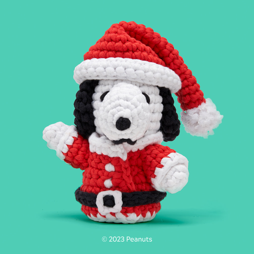Alternative view of Tiny Snoopy Santa Outfit Accessory Kit