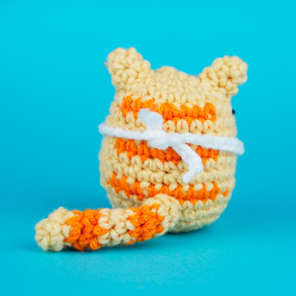 Alternative view of Nico the Cat Crochet Kit